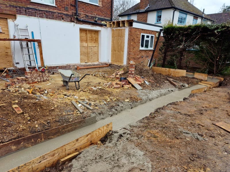 Sub-floor pour during construction